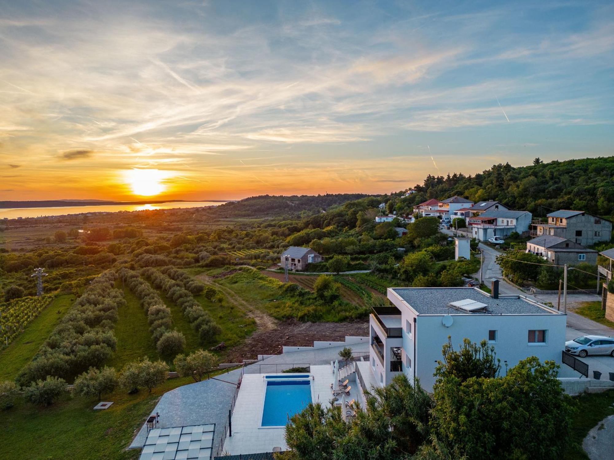 Villa Suton Zadarvillas Podvrsje Exterior foto